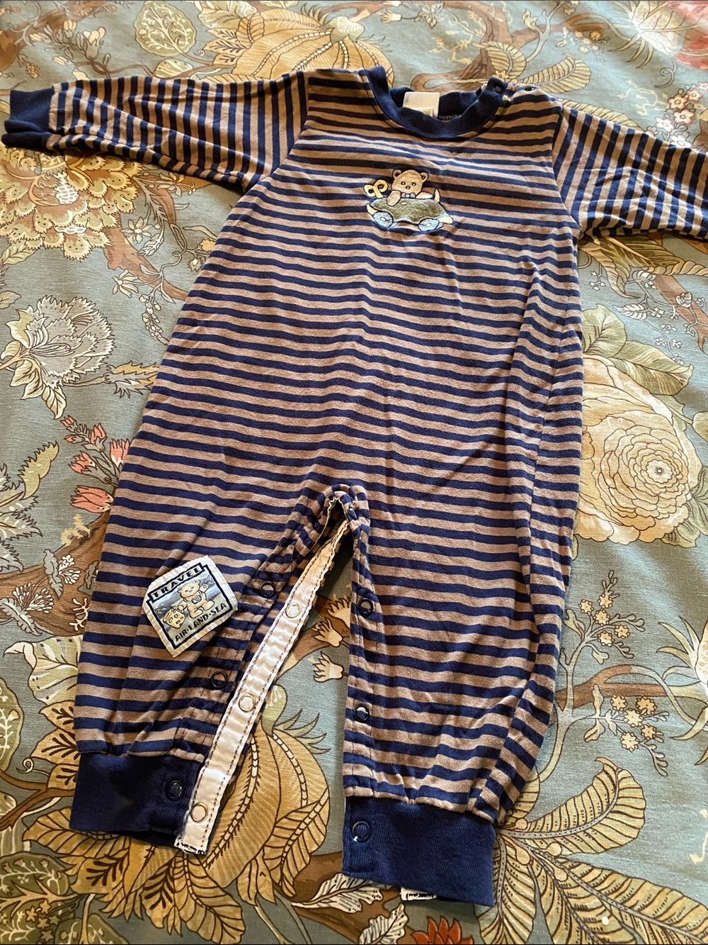 FIVE Rompers - Picture 5 of 16